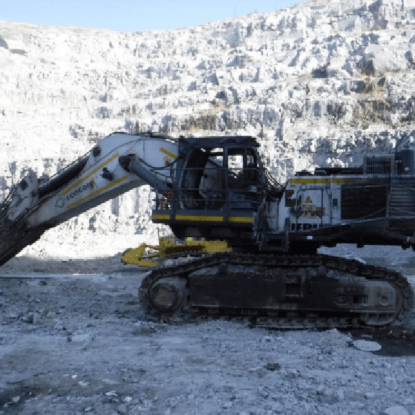 2015 Liebherr 984 Excavator