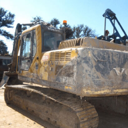 2014 Volvo EC210B Excavator