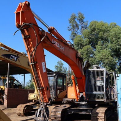 2011 Hitachi ZX200-3G Excavator