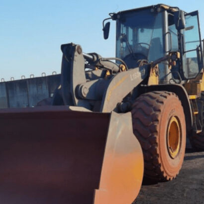 Bell L1806E Front-End Loader