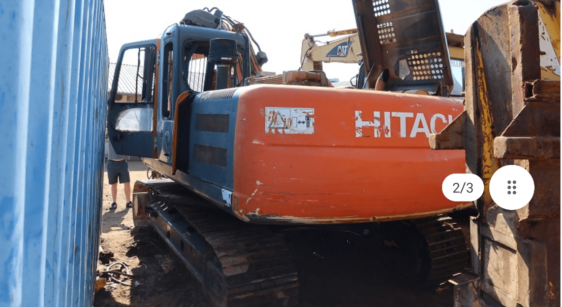 2011 Hitachi ZX200-3G Excavator - Image 2