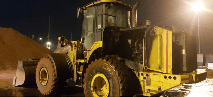 Bell L1806E Front-End Loader - Image 11